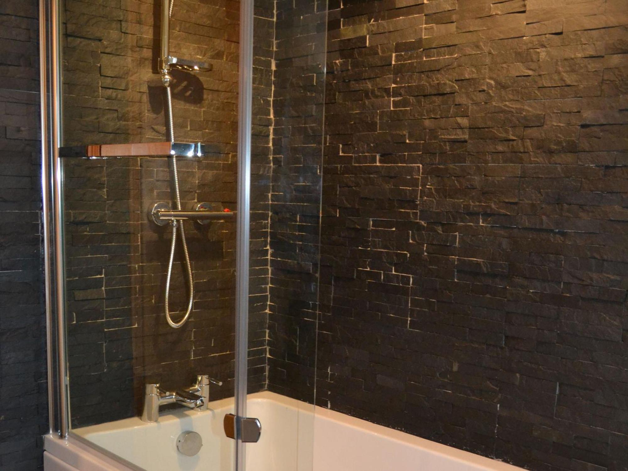 Lake View Apartment Bowness-on-Windermere Bagian luar foto